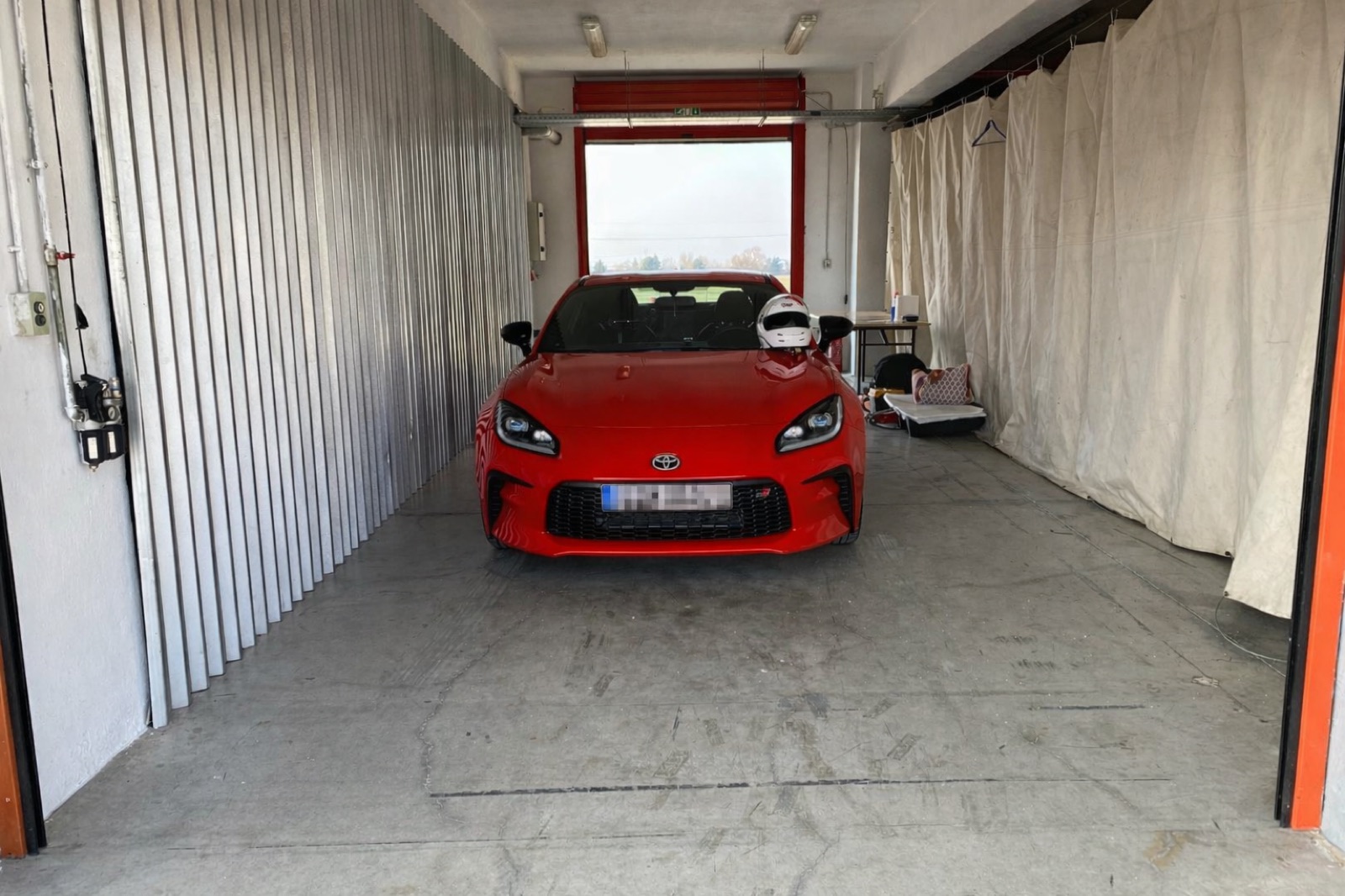 GR86 front view in the Serres pit lane